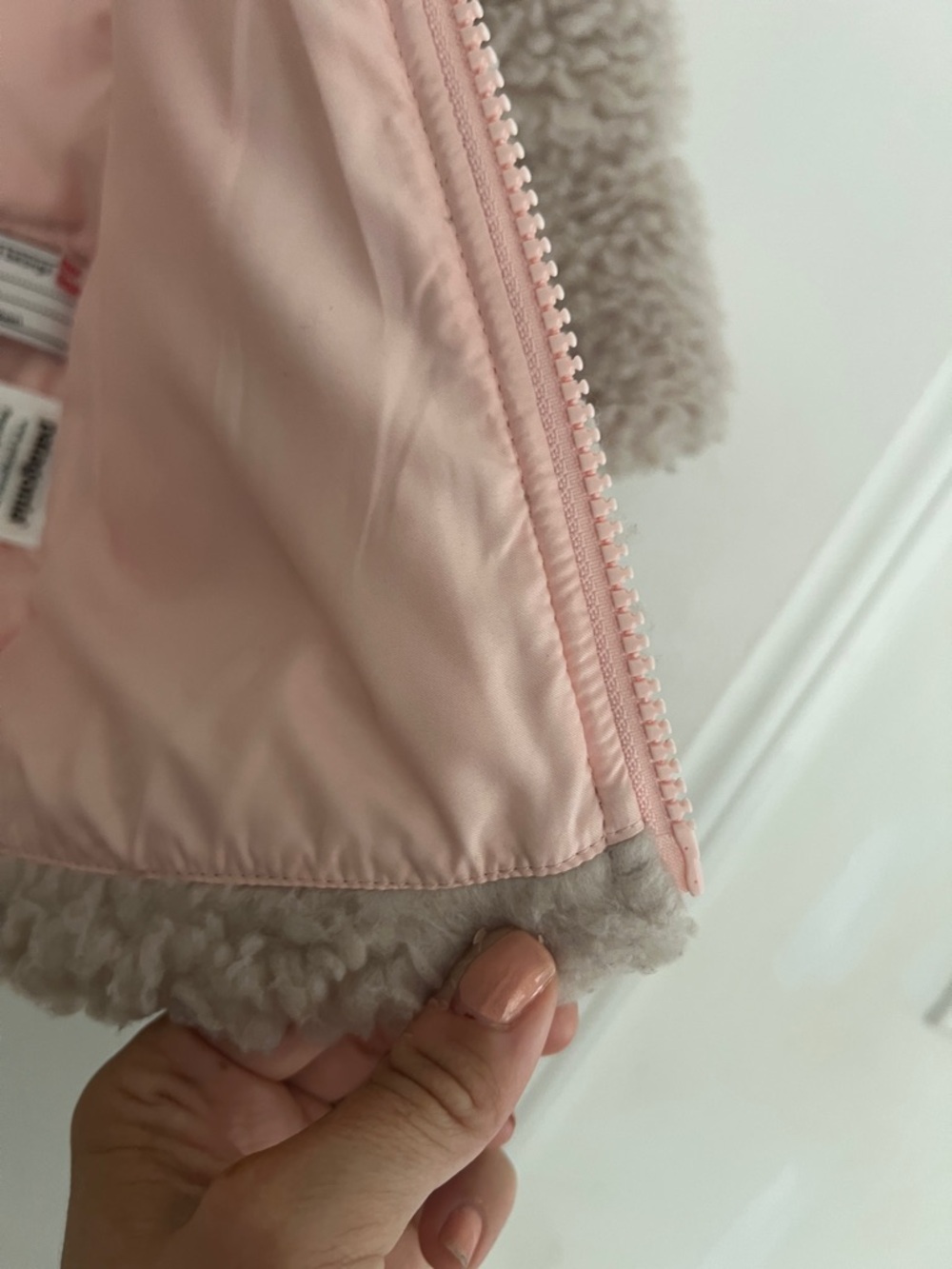 Patagonia Baby 12-18 mos Recycled Hi-Loft Parka - Picture 7 of 10